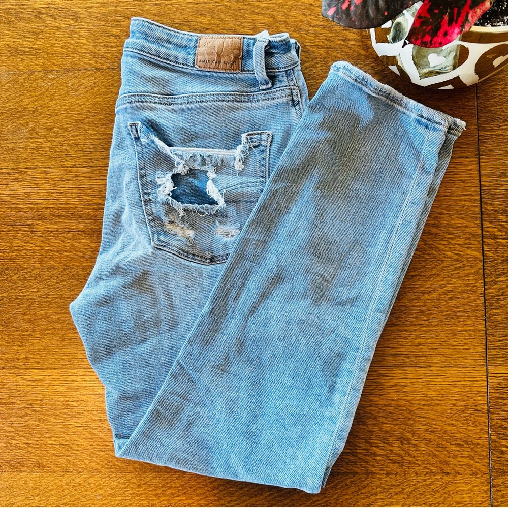 American Eagle Distressed Mom Jeans